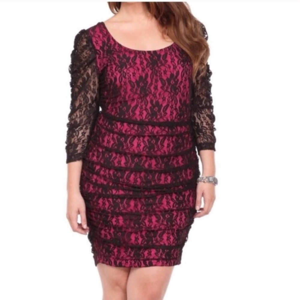 Torrid Womens Plus Size 3x pink and black lace scrunch wiggle above knee dress